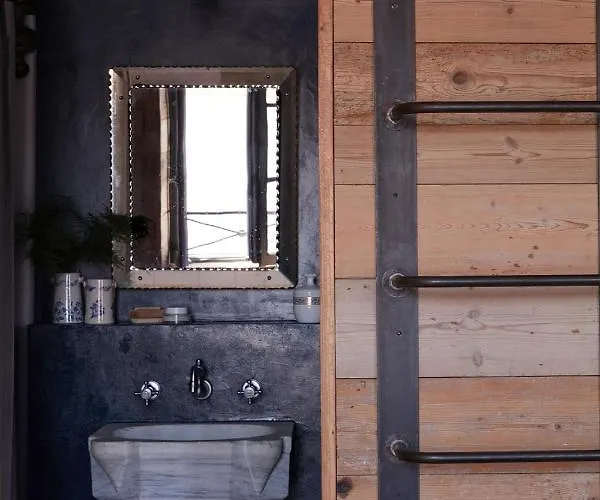 Maisons 322 - La Secrète Hébergement de vacances