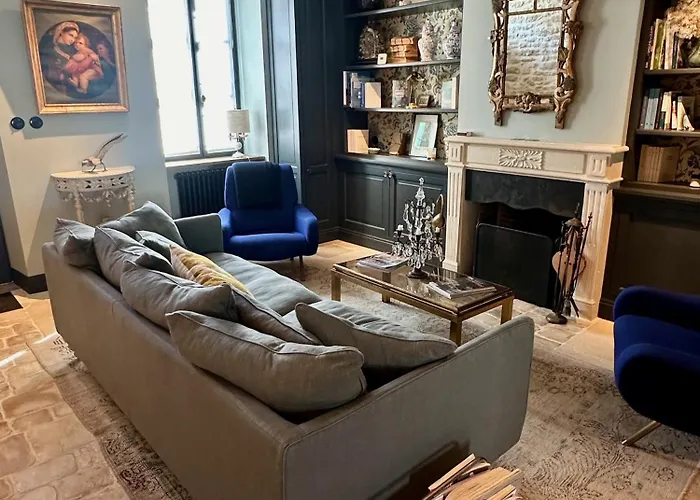 Maisons 322 - La Secrète Hébergement de vacances *